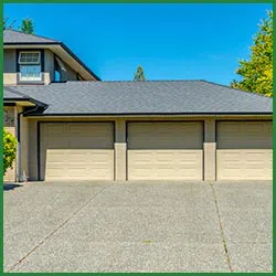 Quality Garage Door Munroe Falls, OH 440-427-4374 - side-t-21-gr-39m-garage-doors